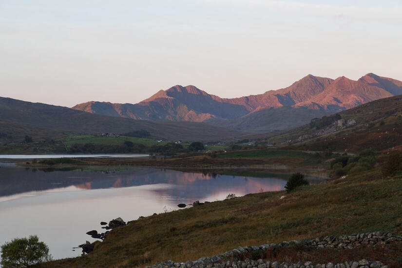 Stunning sunrise on the drive to Snowdon