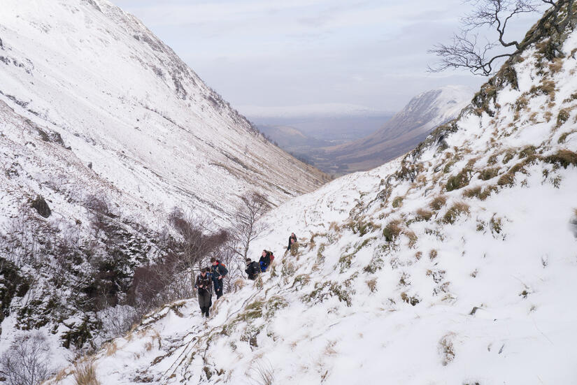 Walking in to Stob Ban