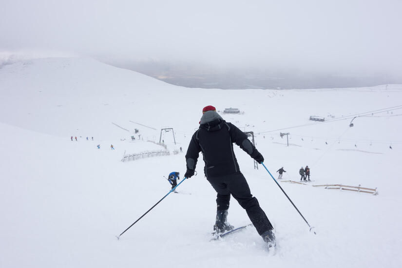 James heading down