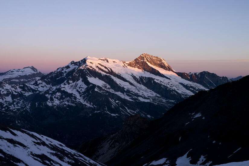 Dawn sunlight just hitting the mountains