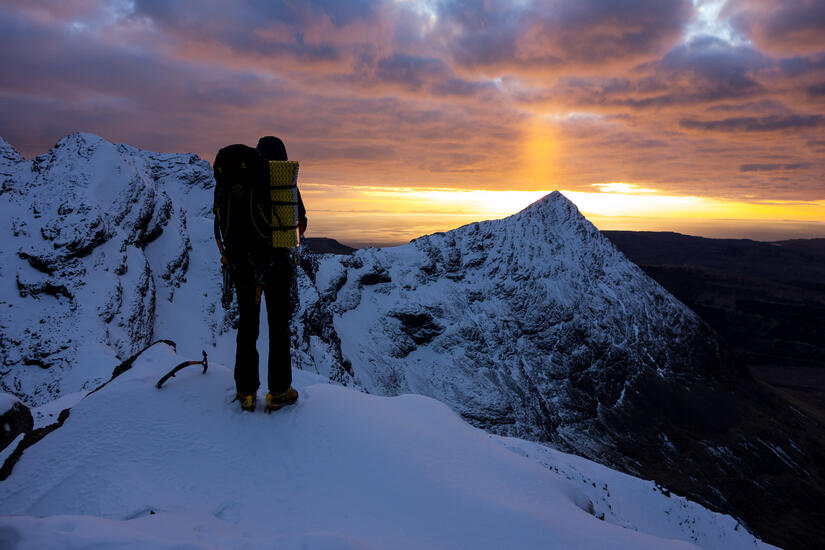 Stunning sunset over Sgurr Thuilm