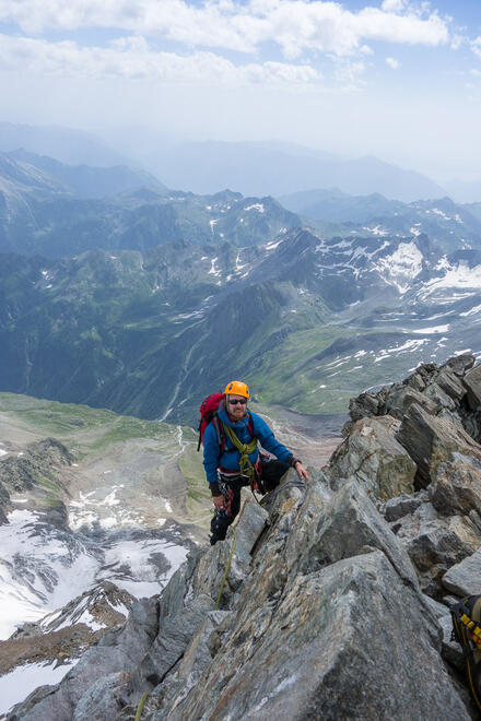 Final section of ridge on the Lagginhorn