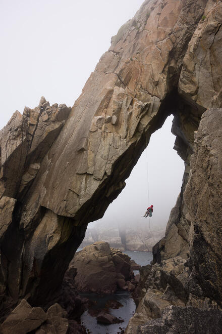 Abseiling into the Flying Buttress, Lundy